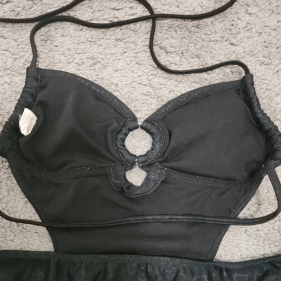 Xhilaration Black Leopard Print Monokini Swimsuit | Size M - Picture 7 of 8